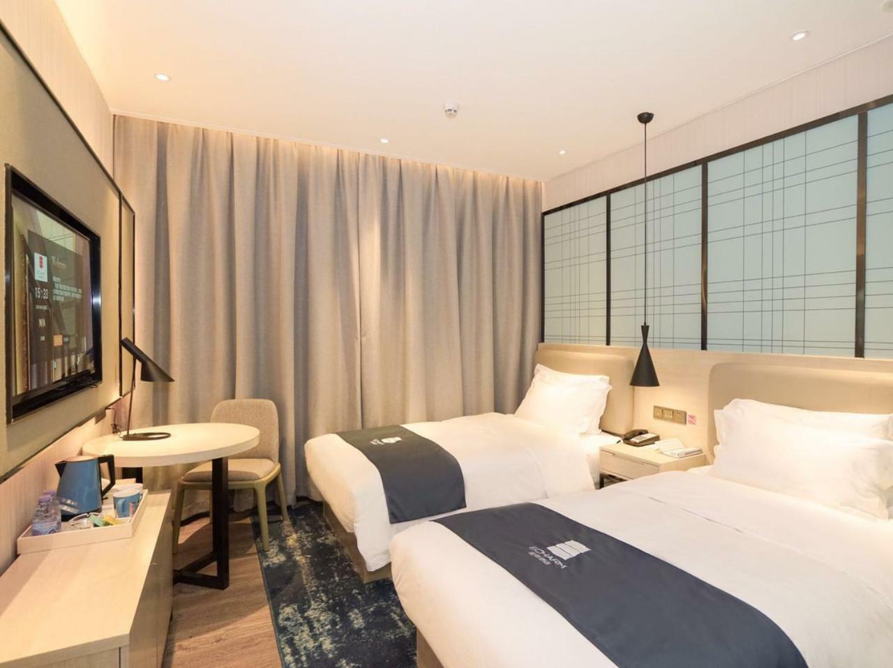 Echarm International Hotel Canton Tower Pazhou Convention And Exhibition Center Lujiang Subway Metro Branch - Free Shuttle Bus To Canton Fair Complex During Canton Fair Period Exterior foto