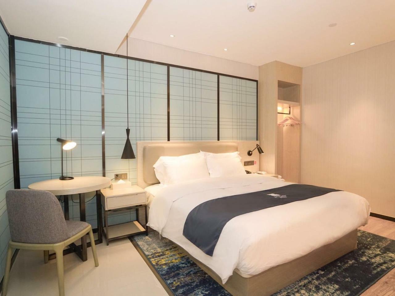 Echarm International Hotel Canton Tower Pazhou Convention And Exhibition Center Lujiang Subway Metro Branch - Free Shuttle Bus To Canton Fair Complex During Canton Fair Period Exterior foto