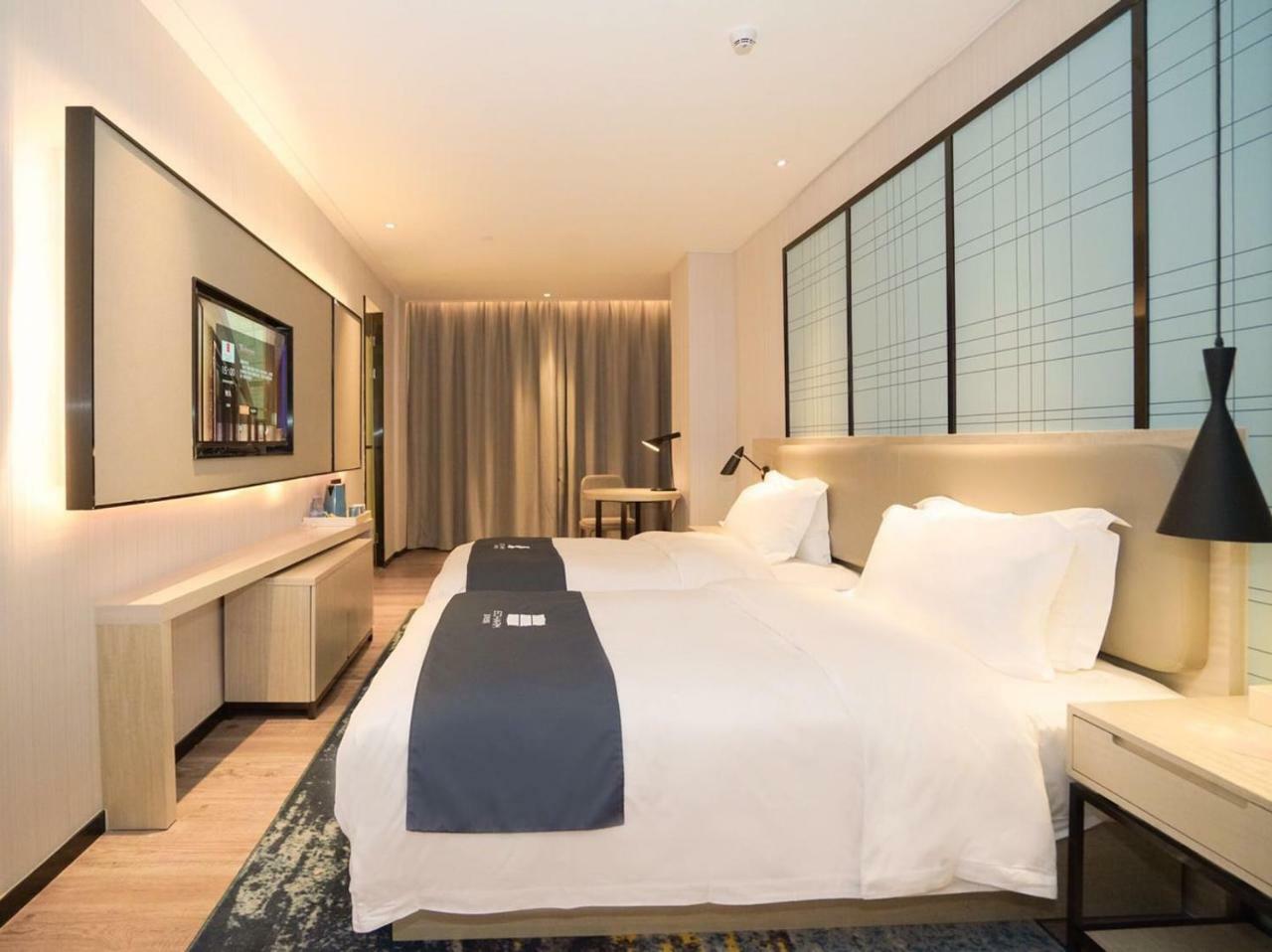 Echarm International Hotel Canton Tower Pazhou Convention And Exhibition Center Lujiang Subway Metro Branch - Free Shuttle Bus To Canton Fair Complex During Canton Fair Period Exterior foto